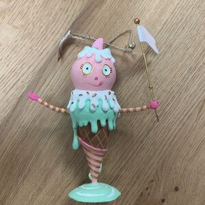 Ice cream ornament from glitterville